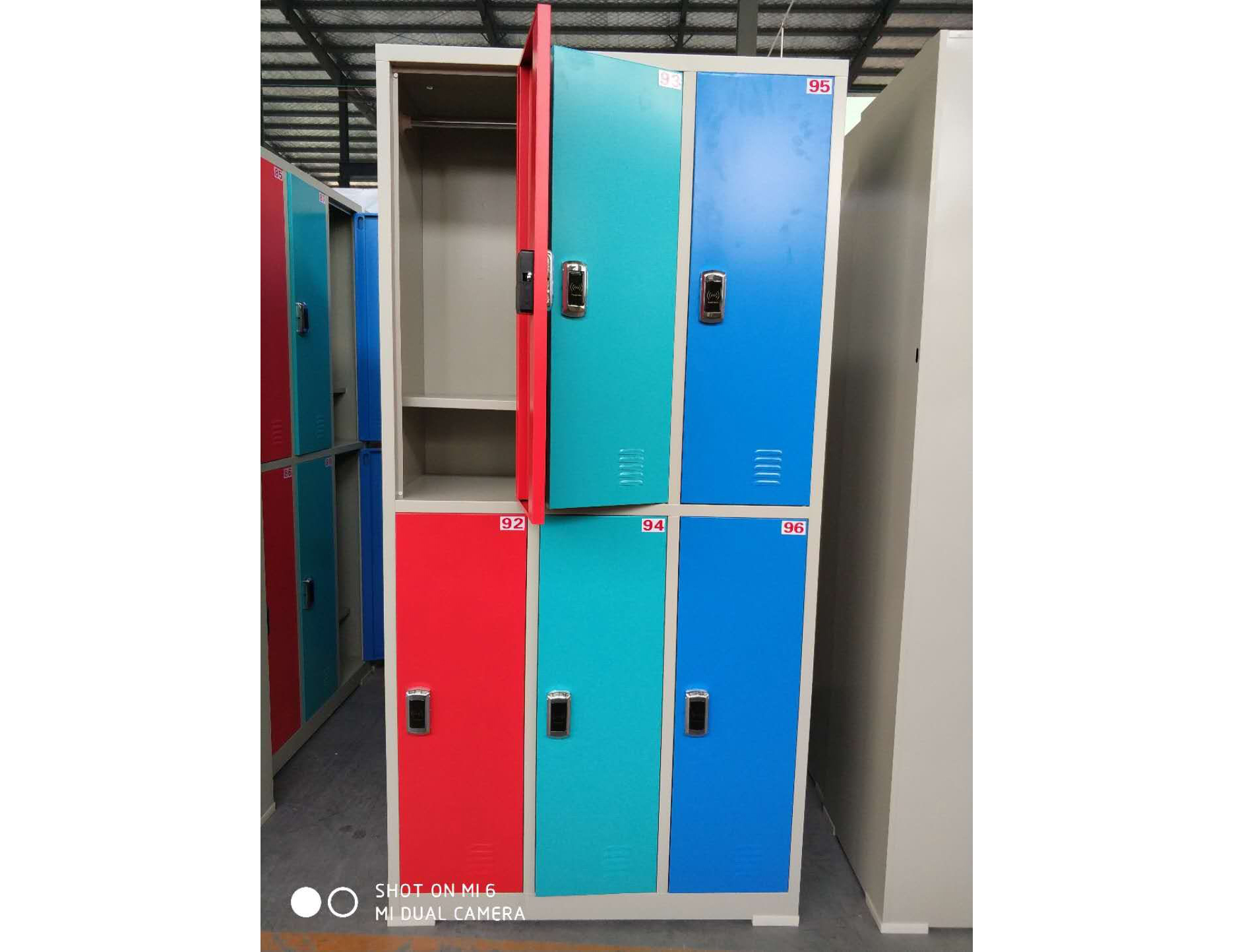 桑拿感應柜